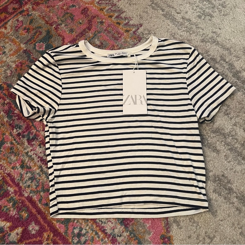 Zara navy stripe crop top